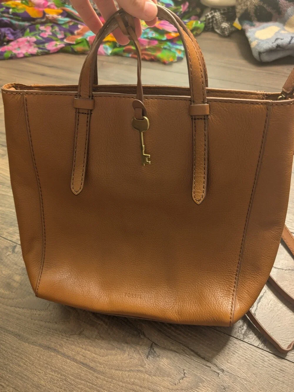 Fossil Leather Camilla Tote Back Pack/Cross BodyWith Key Bag